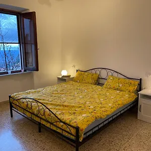 brand-new-total-remodel-with-garden-sleeps-6.it-tuscanyhotel.com/