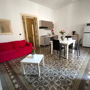 casa-lia-al-centro-di-palermo.palermohotels.org/